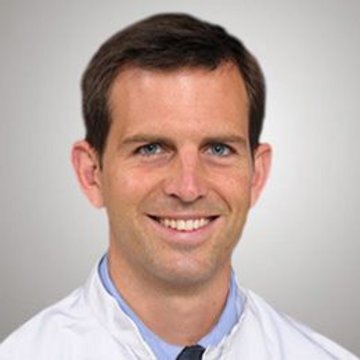 Dr. med. univ. Florian Wanivenhaus